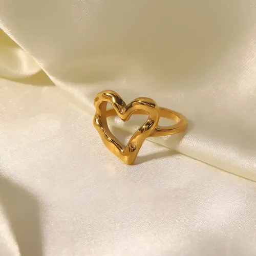 ZTRT25 Women's Gold Plated Love Ring with Hammered Texture Design Elegant Statement Jewelry