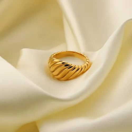 ZTRT177 Stylish Croissant Dome Ring Textured Thread Design, Chic Fashion Jewelry