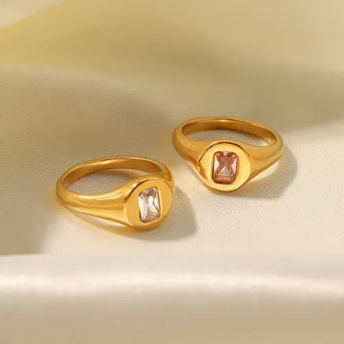 ZTRT147 18K Stainless Steel Square Zircon Crystal Ring for Women Non Tarnish Elegant Band