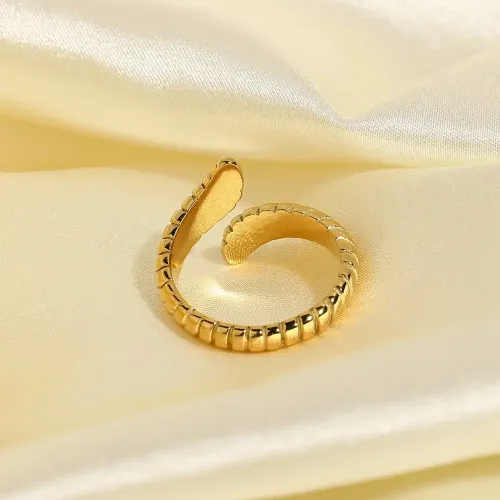 ZTRT265 18K Gold Plated Snake Shaped Horn Pattern Open Ring Stainless Steel
