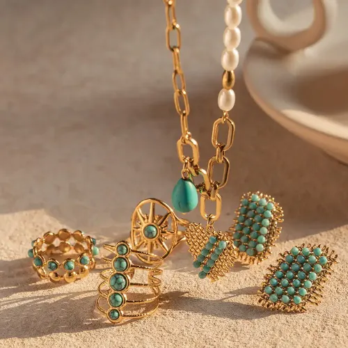 ZTRT99 Women's Elegant Gold Turquoise Ring, Chic 18K Plated Statement Jewelry