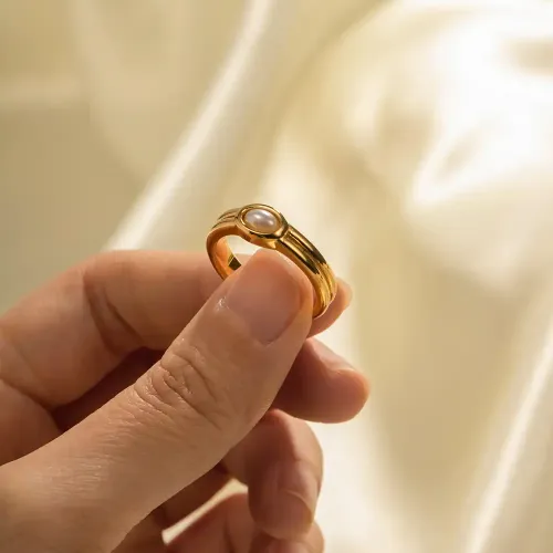ZTRT108 Double Layer 18K Gold Inlaid Pearl Ring Elegant Stainless Steel Women's Jewelry