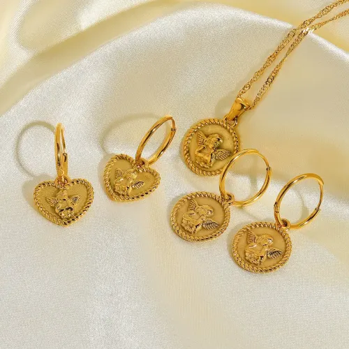 ZTNT181 18K Gold Plated Cupid Angel Pendant Necklace Stainless Steel Jewelry for Love