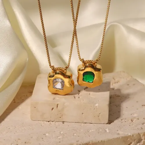 ZTNT320 Green Zircon Flower Pendant Necklace for Women Stainless Steel Floral Jewelry