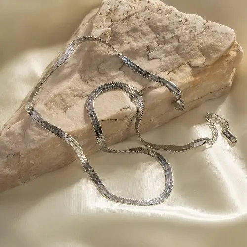 ZTNT204 18K Gold Plated Women's Necklace with White Diamond Pendant Stainless Steel Wholesale Jewelry