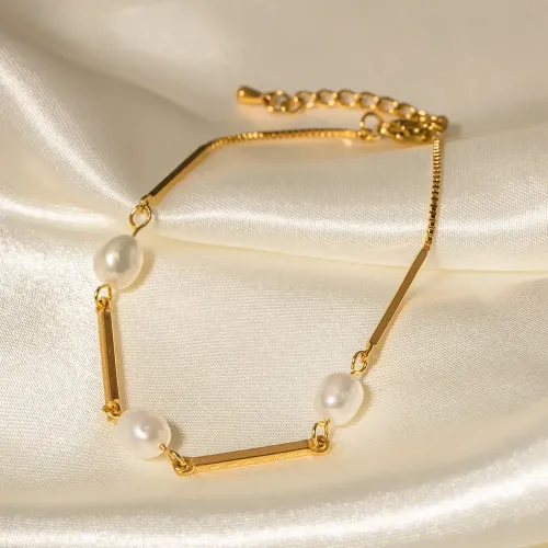 ZTBT145 Wholesale 18K Gold Plated Freshwater Pearl Bracelet in Stainless Steel