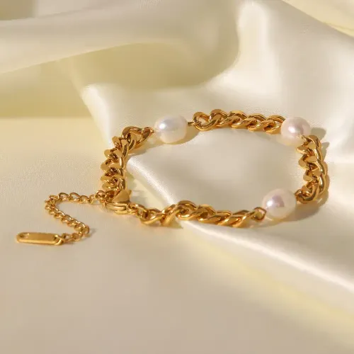 ZTBT117 Elegant 6mm Stainless Steel Cuban Chain Bracelet with Triple Pearl Accent Vintage Inspired