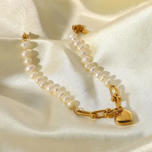 ZTBT25 18K Gold Plated Pearl Bracelet with Love Pendant & Horseshoe Clasp for Women