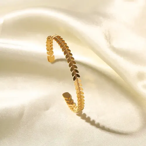 ZTBT150 Leaf-Shaped 18K Gold Plated Open Bracelet Stainless Steel Women's Jewelry