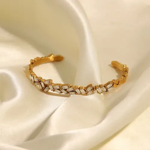 ZTBT109 Women's Minimalist Zirconia Open Cuff Bracelet Elegant Jewelry