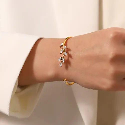 ZTBT206 Women's Green Zircon Leaf Bracelet 18K Gold Electroplated Open Cuff