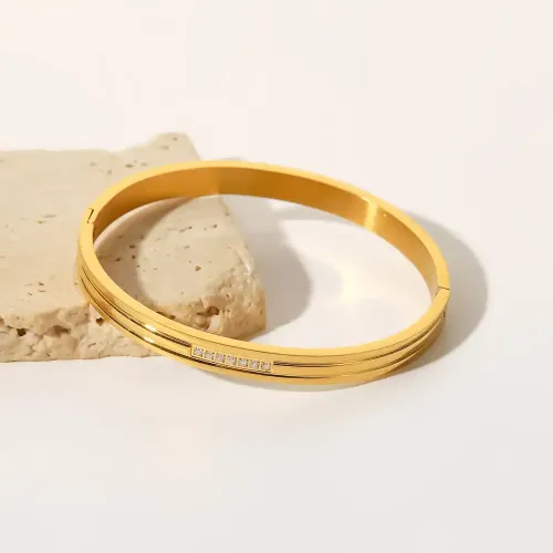 ZTBT198 Chic 18K Gold Multi-Circle Women's Bracelet with White Zirconia Inlay