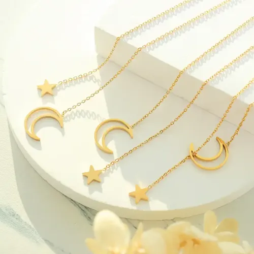FXNT392 18K Gold Plated Star and Moon Y2K Necklace Trendy Gift for Girls