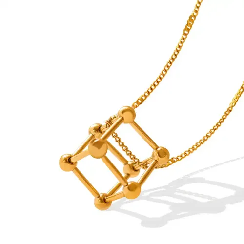 FXNT716 18K Gold Compact Cube Necklace, Small Square Pendant Luxury Accessory