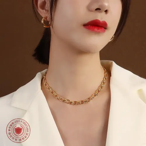 FXNT402 Water Drop Shaped Collarbone Necklace with Long-Lasting Color Preservation