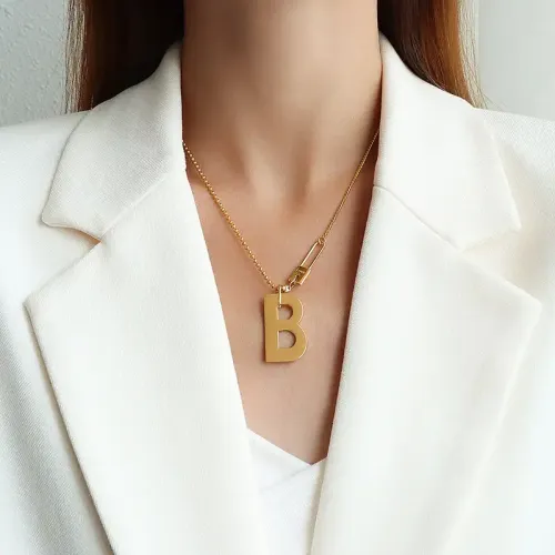 FXNT799 18K Gold Plated Letter B Pin Lock Clavicle Necklace