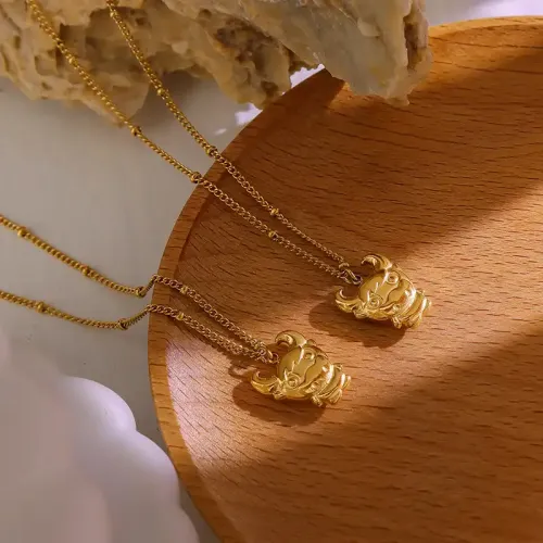 FXNT1098 3D Calf Pendant Necklace in 18K Real Gold Plating, Chic Animal Jewelry for Women