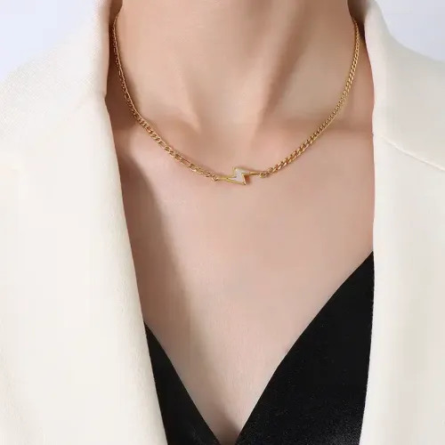 FXNT1152 18K Gold Plated White Seashell & Lightning Pendant Necklace Women's Chic Accessory