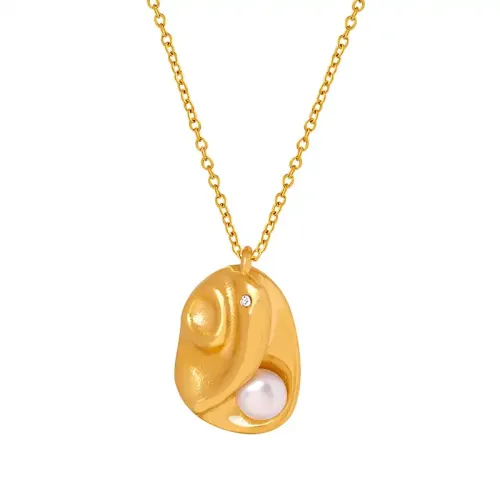 FXNT78 3D Saturn Shaped Pendant with Inlaid Zircon and High-Gloss Pearl Plated Necklace