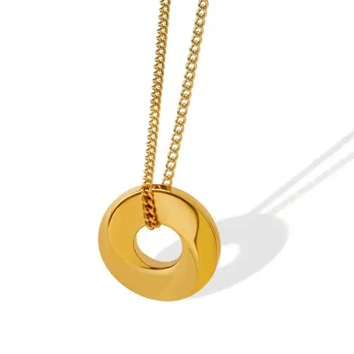 FXNT726 18K Real Gold Plated Twisted Circle Pendant Clavicle Chain Necklace Accessory