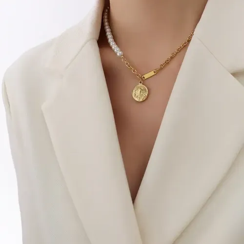 FXNT1153 Women's Imitation Pearl Clavicle Chain Necklace Round Spliced Brand-Inspired Design