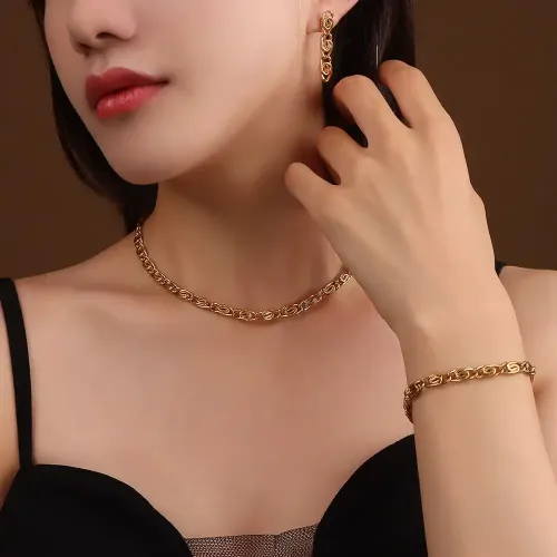 FXNT802 18K Gold French Clavicle Chain Necklace with Large Water Drop Pendant & Heavy-Duty Uneven Design