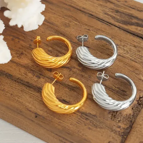 FXET317 C -shaped earrings gold -plated earrings