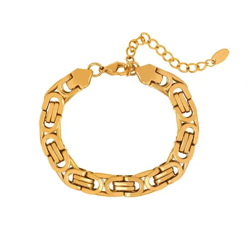 FXBT156 Elegant Geometric Gold-Plated Interlocking Bracelet Modern Luxury Wristwear