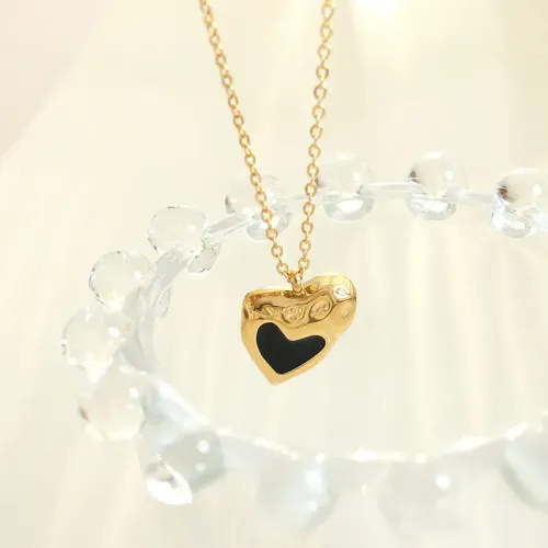 FXNT990 18K Gold Plated Peach Heart Necklace, Oil Drip Design Non-Tarnish Jewelry