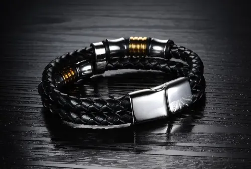 BTM124 Gold stainless steel men's bracelet with magnetic buckle