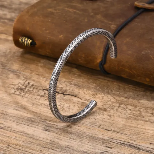 BTM390 Men's Stainless Steel Open Bracelet Old Made Twist Braid Feather Knot Mobius