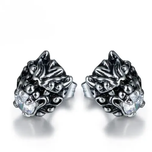ETM187 Unisex Lion Head Titanium Steel Diamond Stud Earrings Elegant Jewelry for All