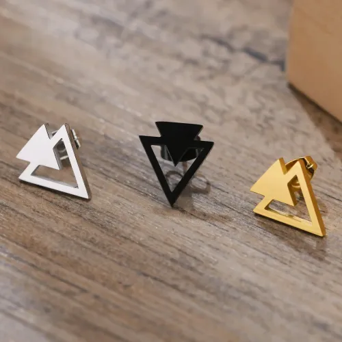ETM164 Black Gold Stainless Steel Triangular Stud Earrings for Men Women Geometric Jewelry