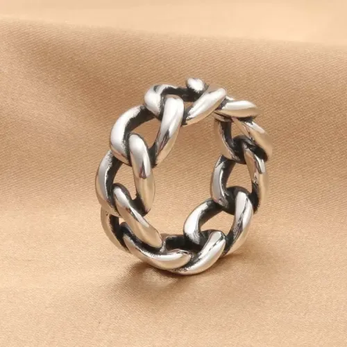 RTM1911 Stainless Steel Twist Chain Ring Sleek Jewelry for Modern Style
