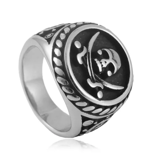 RTM1597 Stainless Steel Skull Ring Pirate-Themed Men's Jewelry Accessory