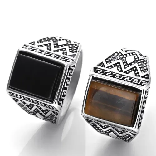 RTM2177 Black Gemstone Stainless Steel Ring with Great Wall Pattern Punk Style