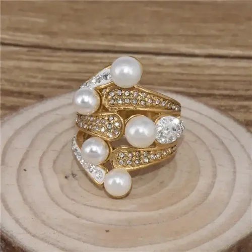 RTM261 Elegant Women's Stainless Steel Ceramic Diamond Pearl Ring Literary Jewelry
