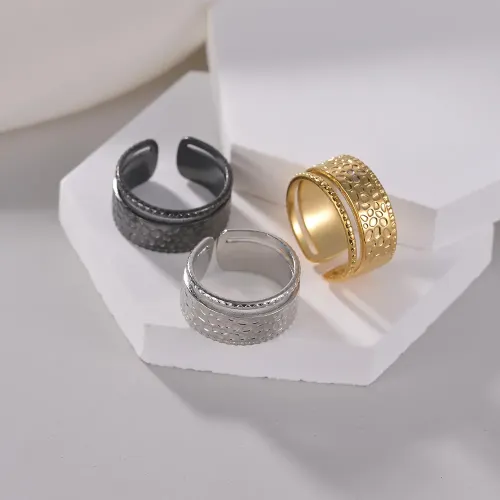 RTM1234 Adjustable Hydraulic Women's Stainless Steel Ring Hammered Pattern Design