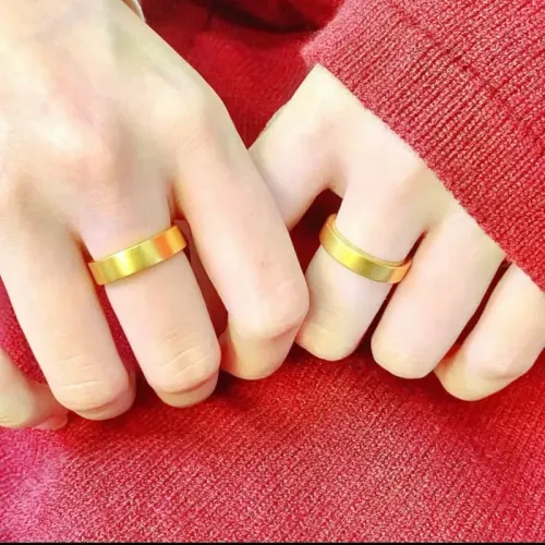 RTM974 Elegant Gold-Plated Plain Ring Frosted Stainless Steel Jewelry for All Occasions