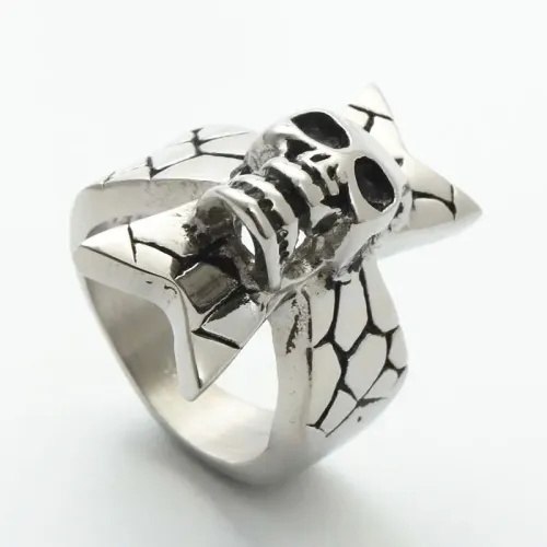 RTM1947 Punk Stainless Steel skull Cracked Ring with Ghost Head Design