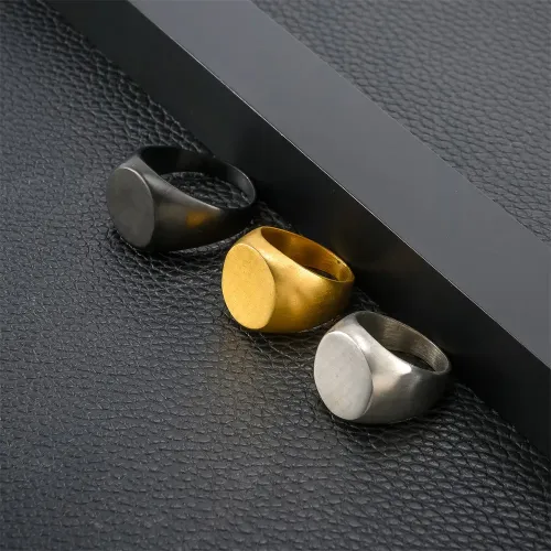 RTM2187 Square Full Stainless Steel Men's Ring Sleek & Modern Jewelry Accessory