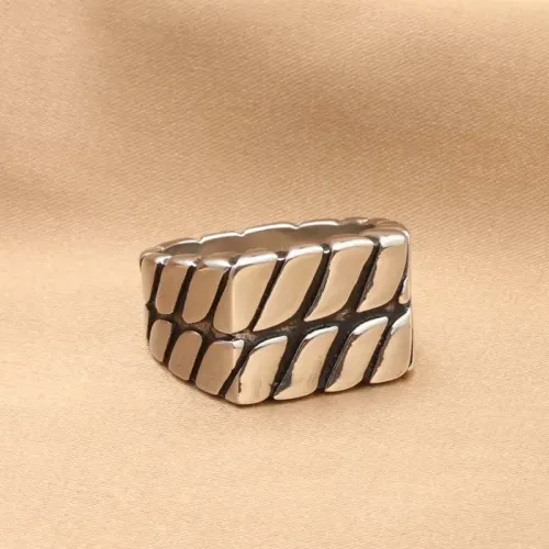 RTM1972 Stainless Steel Square Stripe Ring Sleek Jewelry for Men and Women
