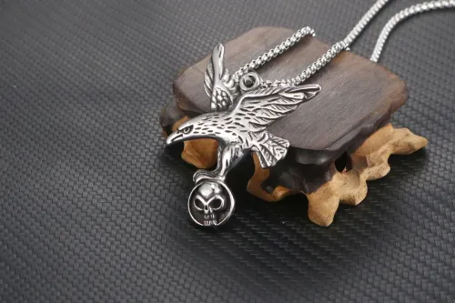 NTM743 Men's Eagle Skull Pendant Bold Stainless Steel Biker Jewelry Necklace
