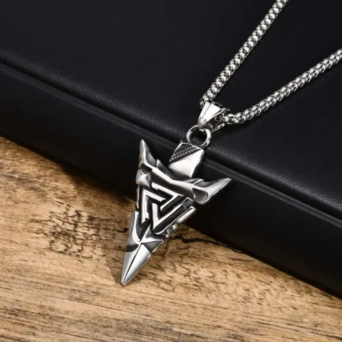 NTM286 Men's Viking Triangle Arrow Pendant Stainless Steel Norse Symbol Necklace