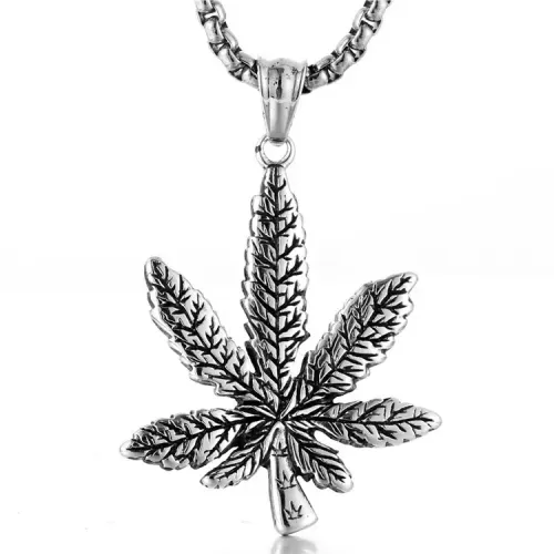 NTM2175 Maple Leaf Pendant Necklace Stainless Steel Hip Hop Jewelry for Women