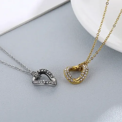NTM2669 Irregular Hollow Diamond Necklace Short Stainless Steel Sweater Chain for Women