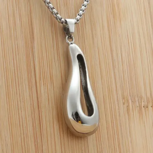 NTM1895 Hollow Eggplant Pendant Punk Stainless Steel Aubergine Necklace