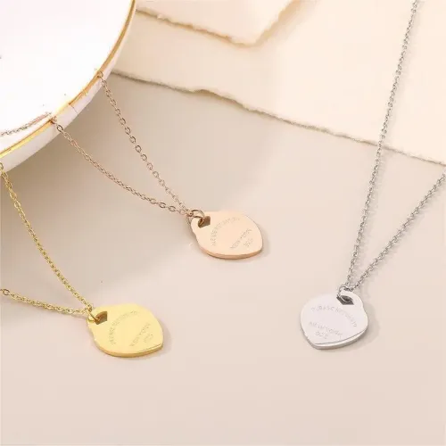 NTM2449 18K Gold Plated Heart Necklace Stainless Steel Love Pendant for Women