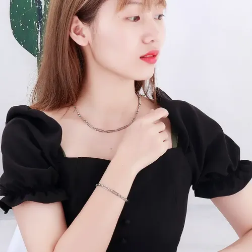 NTM2818 Elegant Stainless Steel Necklace Bracelet Set for Women Chic Jewelry Combo