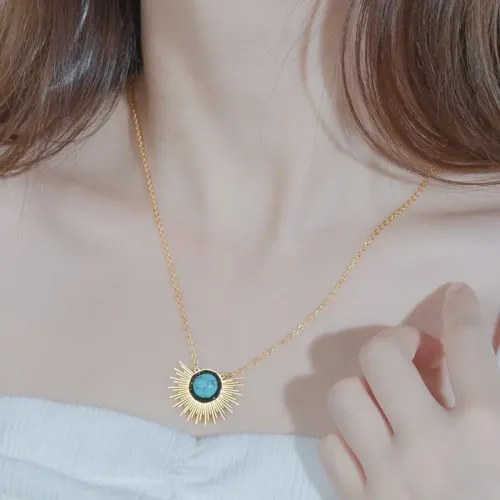 NTM3759 14K Gold Sunflower Turquoise Pendant Necklace Stainless Steel Clavicle Chain for Women